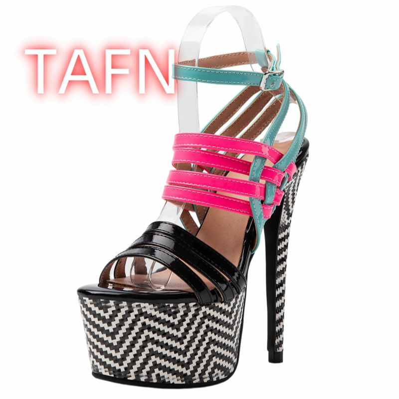 Sandales à plateforme, talons  - Sandal Strappy Heeled avis et prix